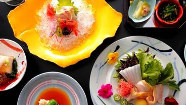 食事・飲み物 / 1