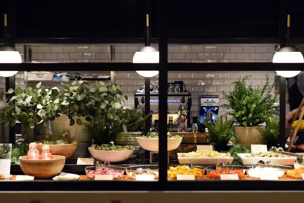 朝食ビュッフェ