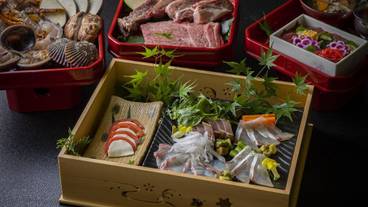 食事・飲み物 / 1