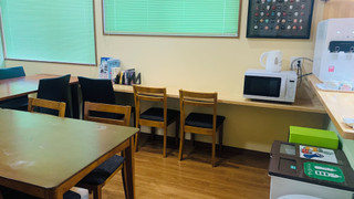 エコノミー 4 人部屋 禁煙 共用バスルーム