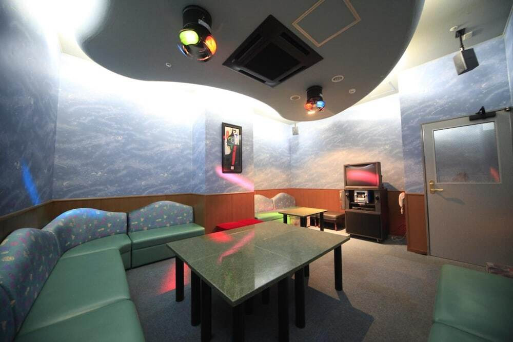 カラオケルーム