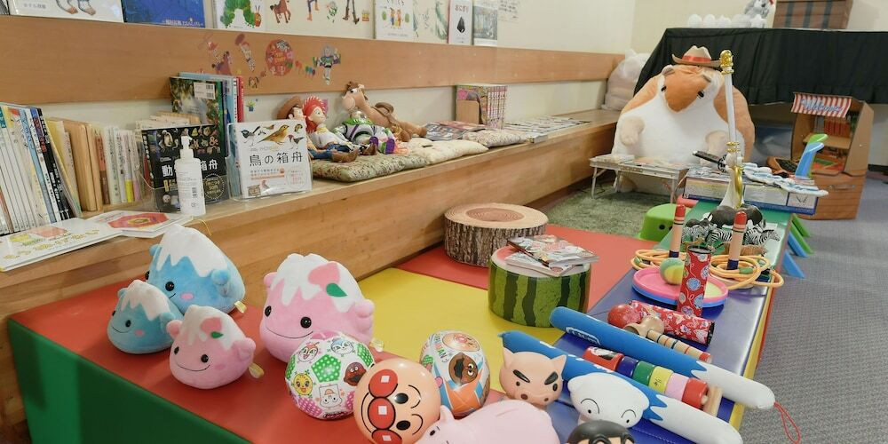 子供用の遊び場 - 屋内