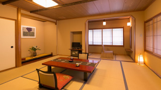 12.5畳和室客室露天風呂付き 川側