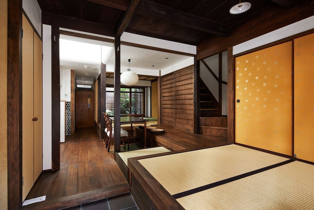 内部エントランス