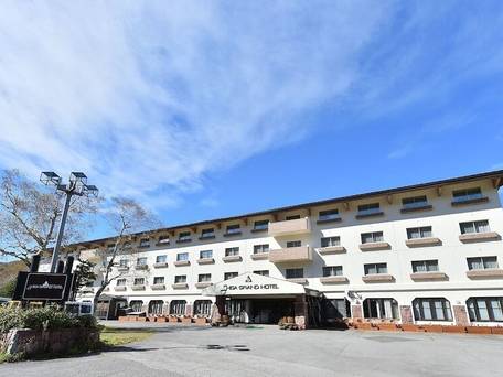 志賀グランドホテル / 1