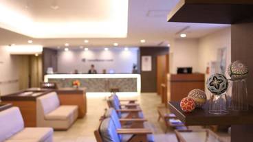 ロビーラウンジ / 3