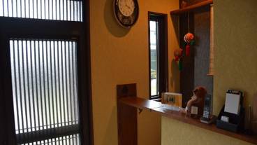 内部エントランス / 2