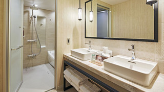 デラックス トリプルルーム 43㎡ 禁煙 シティビュー