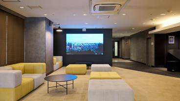 ロビーラウンジ / 4