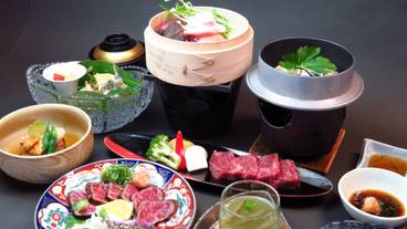 食事・飲み物 / 15