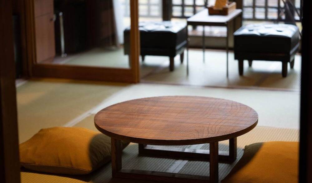 和洋が共存する
モダンな客室 / 3