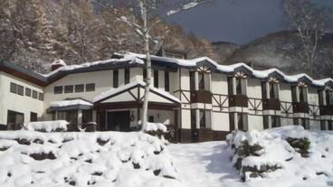 施設の正面 / 11