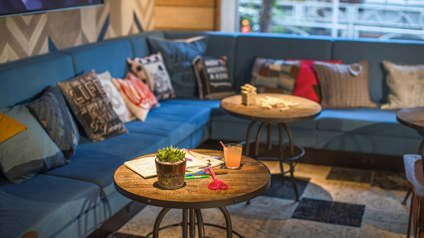 小物使いでモダンでポップなお部屋に♪4085039