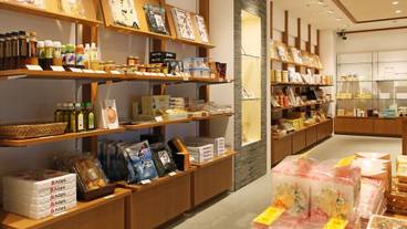 売店 / 11