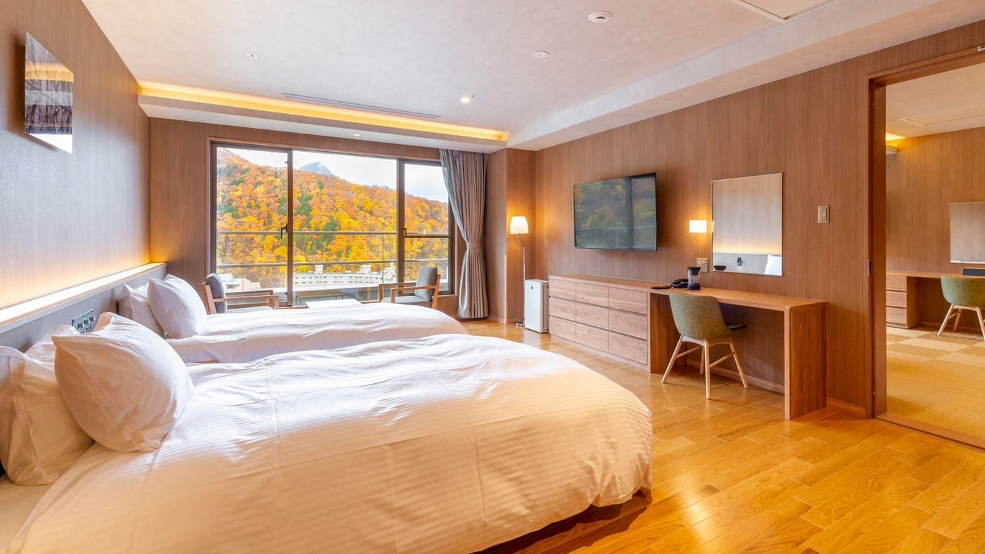 プールで体を動かし、フィンランド式サウナでととのう。3658623