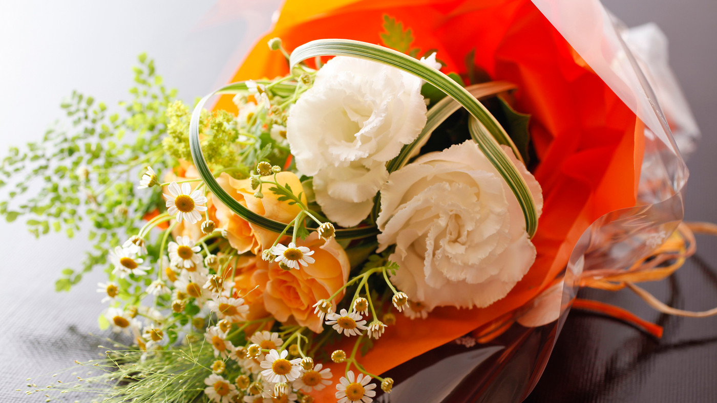 プライベート空間で、海を眺めながら誕生日ディナーやサウナを満喫4063971