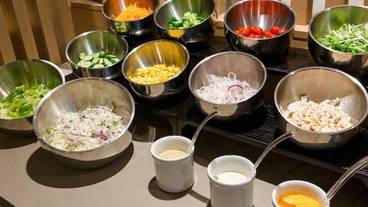 朝食スペース / 12