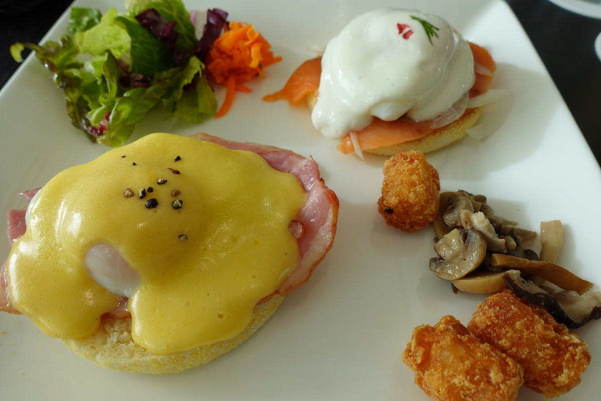 朝食はバイキングではなく提供されるタイプでした