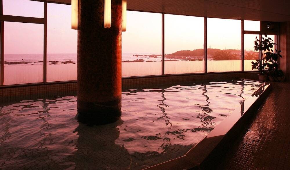 夕食までの自由時間は
館内施設で楽しもう♪ / 1