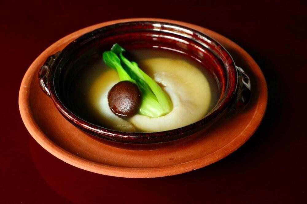 旅館のお食事処