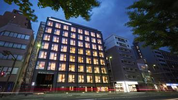 ホテル外観(夜) / 1