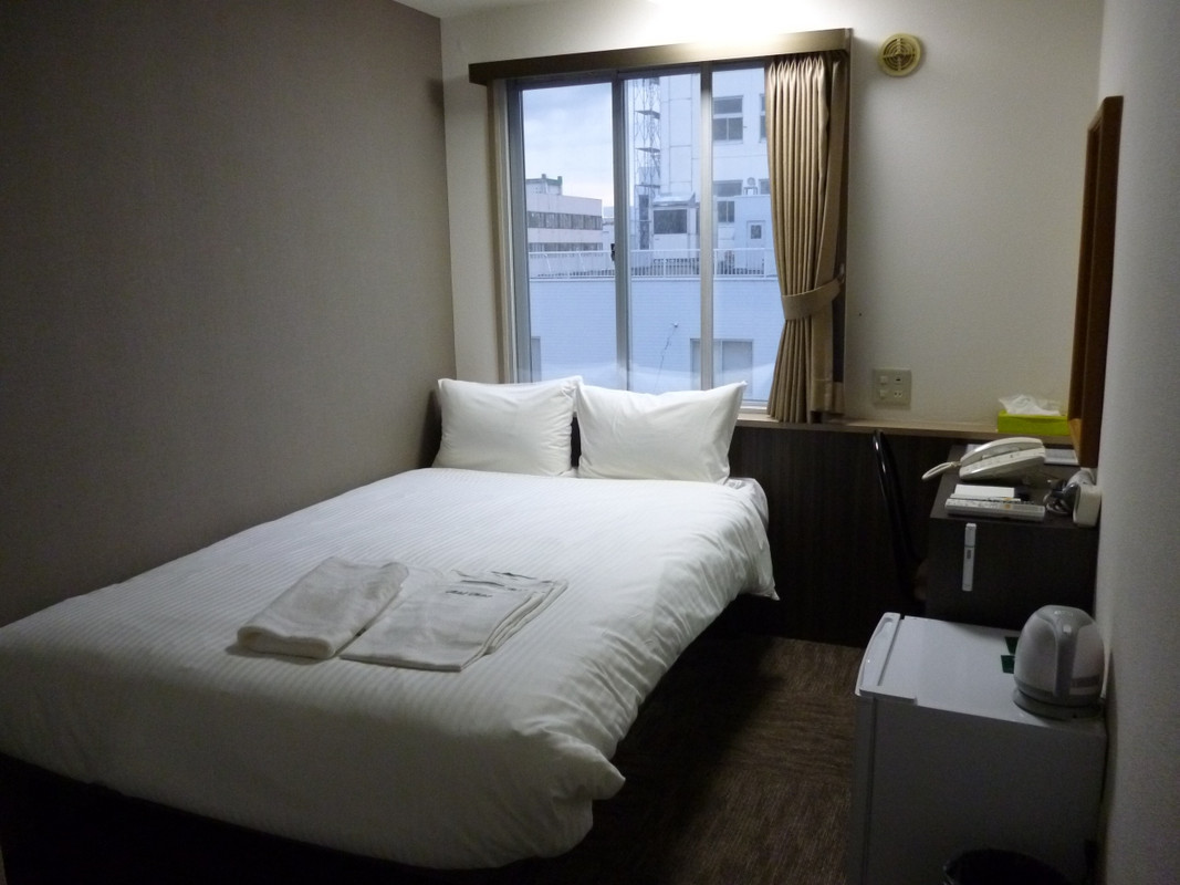 この狭い部屋はザ・昭和の雰囲気！