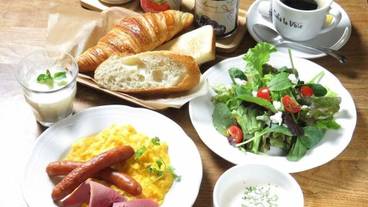 食事・飲み物 / 3