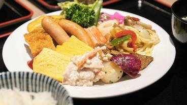 食事・飲み物 / 10