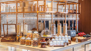 ビジネス ダブルルーム 、ラウンジ付、高層階、禁煙