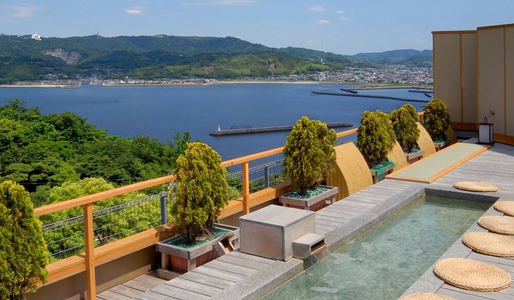 開放的な足湯付き♩
自慢の天空露天風呂 / 1