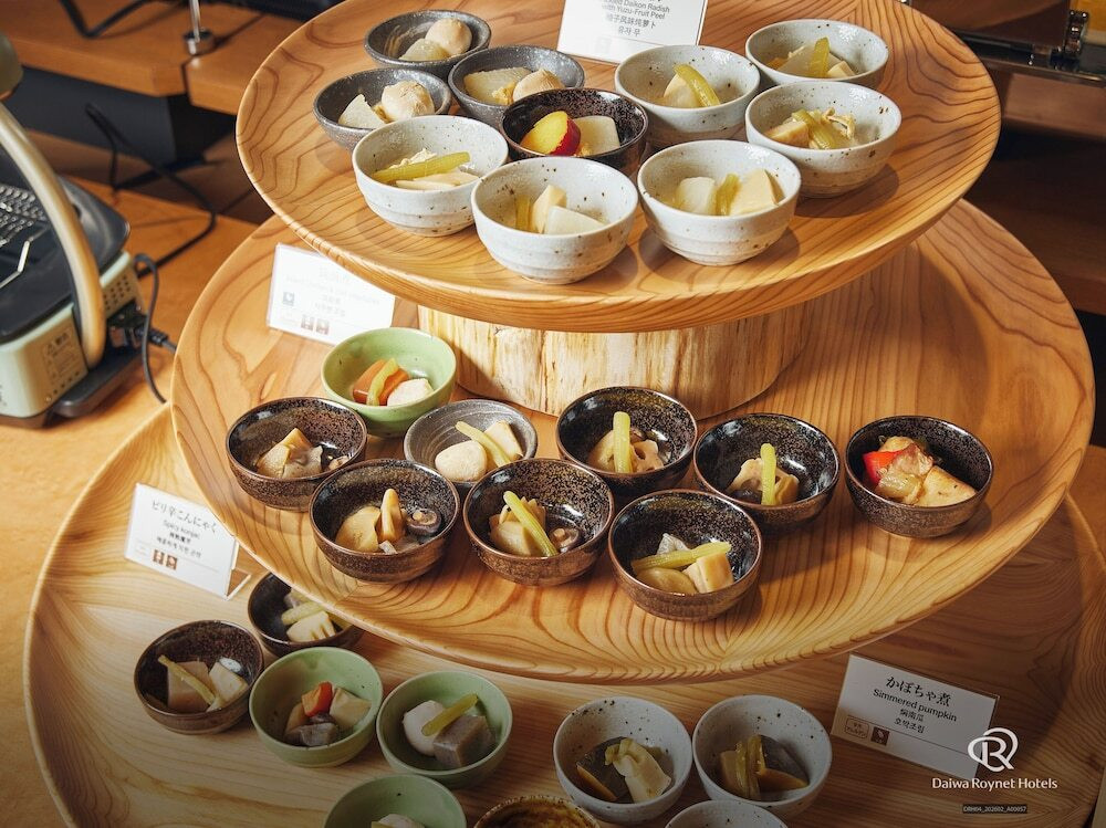 朝食