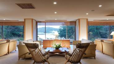 ロビーラウンジ「茶の香」① / 1