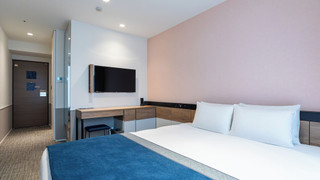 スタンダード ダブルルーム クイーンベッド 1 台 禁煙