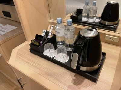 ミネラルウォーター付き