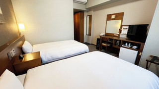 ツインルームシングルサイズベッド 2 台禁煙