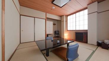 客室内のダイニングエリア / 4