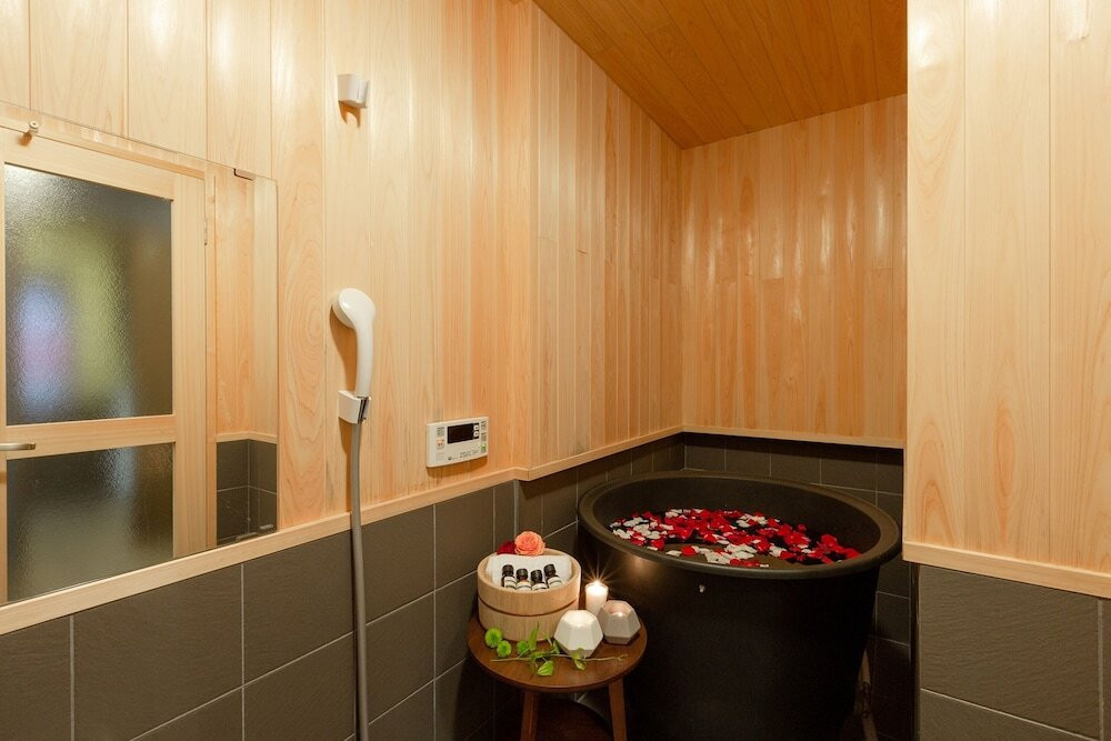 バスルームのシャワー