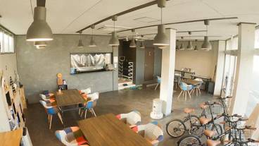 ロビーラウンジ / 7