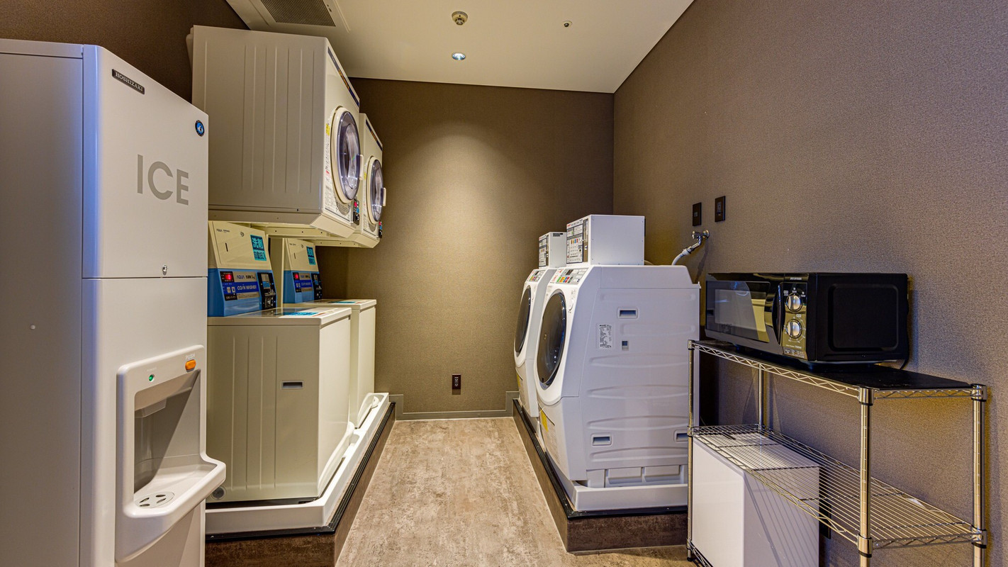 コインランドリー、レンジなど