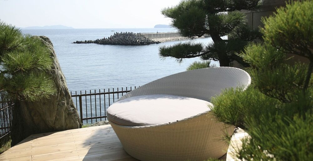 ヴィラ楽園 海の庭一例(1)