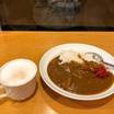 夕食はカレーとカプチーノ