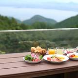 いろどり豊かな洋朝食♪
近江と京都の美味を満喫 / 2