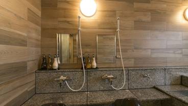 施設内の設備 / 18