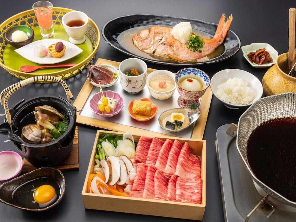 家族だけで温泉が楽しめる、露天風呂付き客室が中心4005821