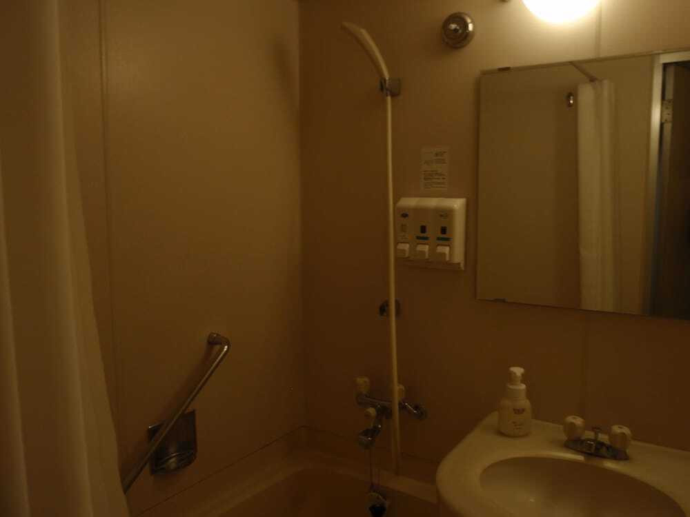 バスルームのシャワー