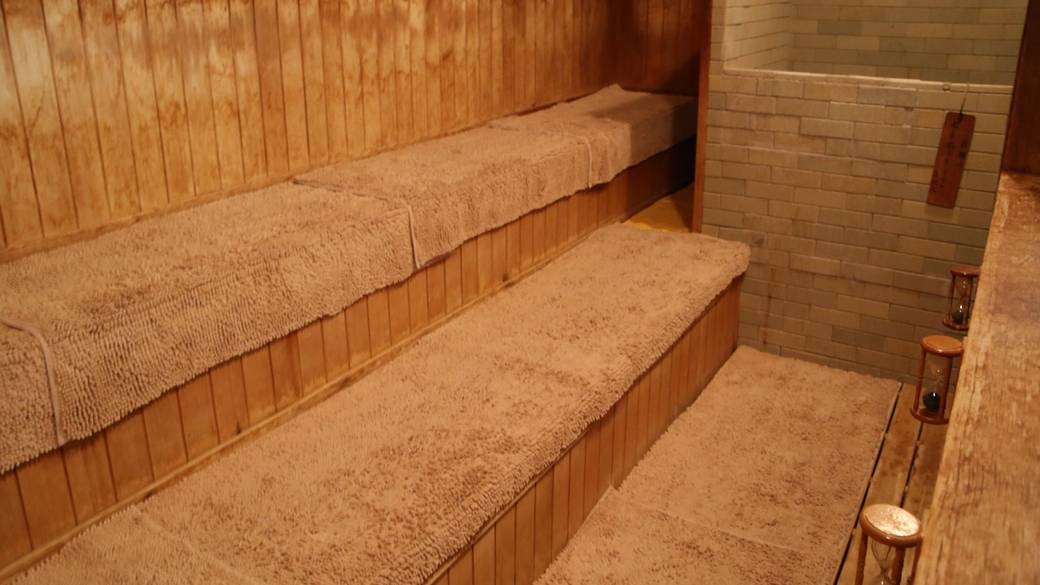 大浴場で
ゆっくり朝風呂 / 4