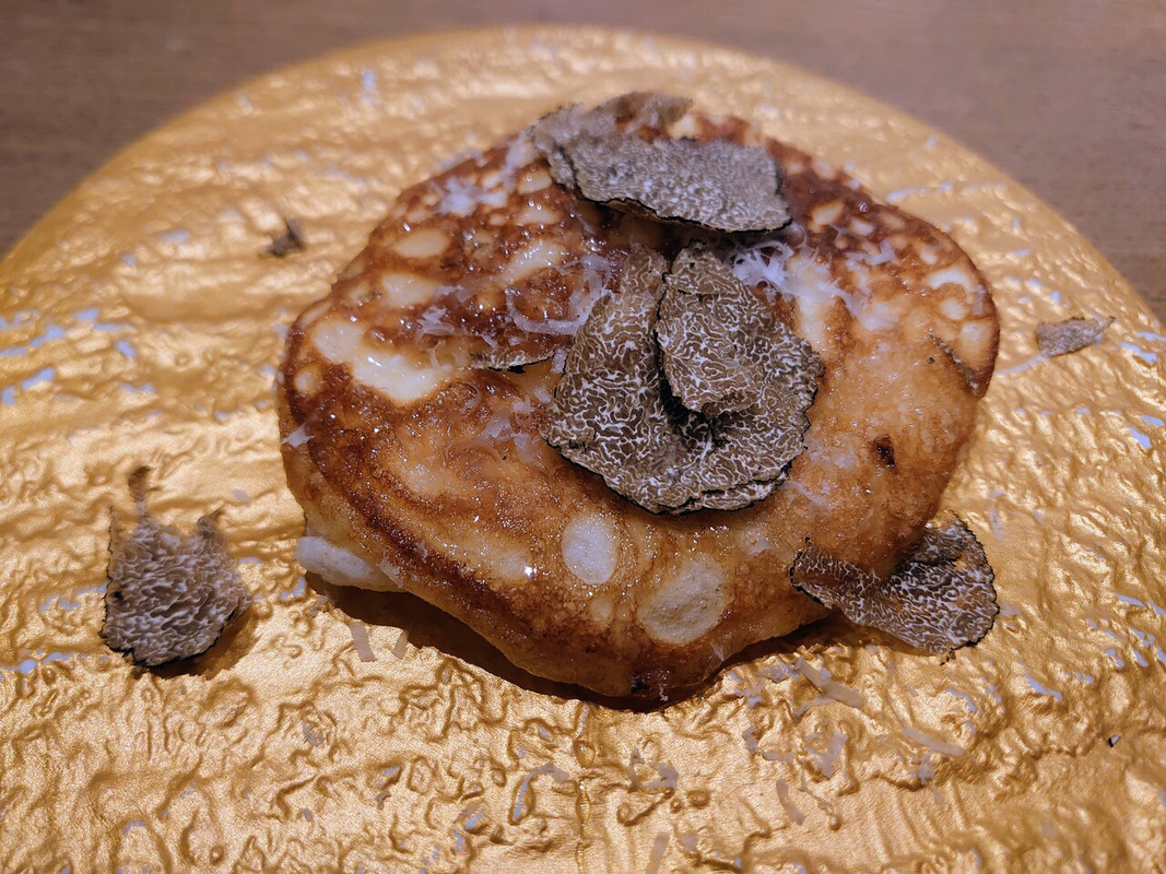 トリュフはかかっているけれども、、、