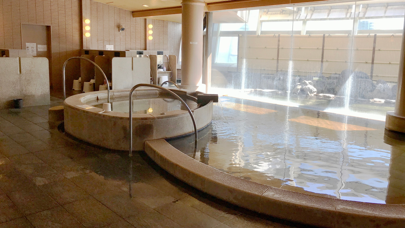 都会の真ん中で温泉旅館気分の湯めぐりできちゃう！4234764