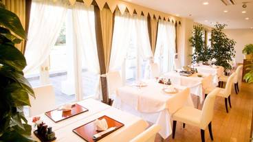 朝食スペース / 6