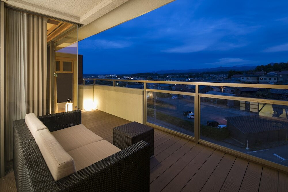 天祥の館／客室テラス一例